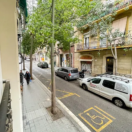 Touch - Creu Dels Molers Barcellona